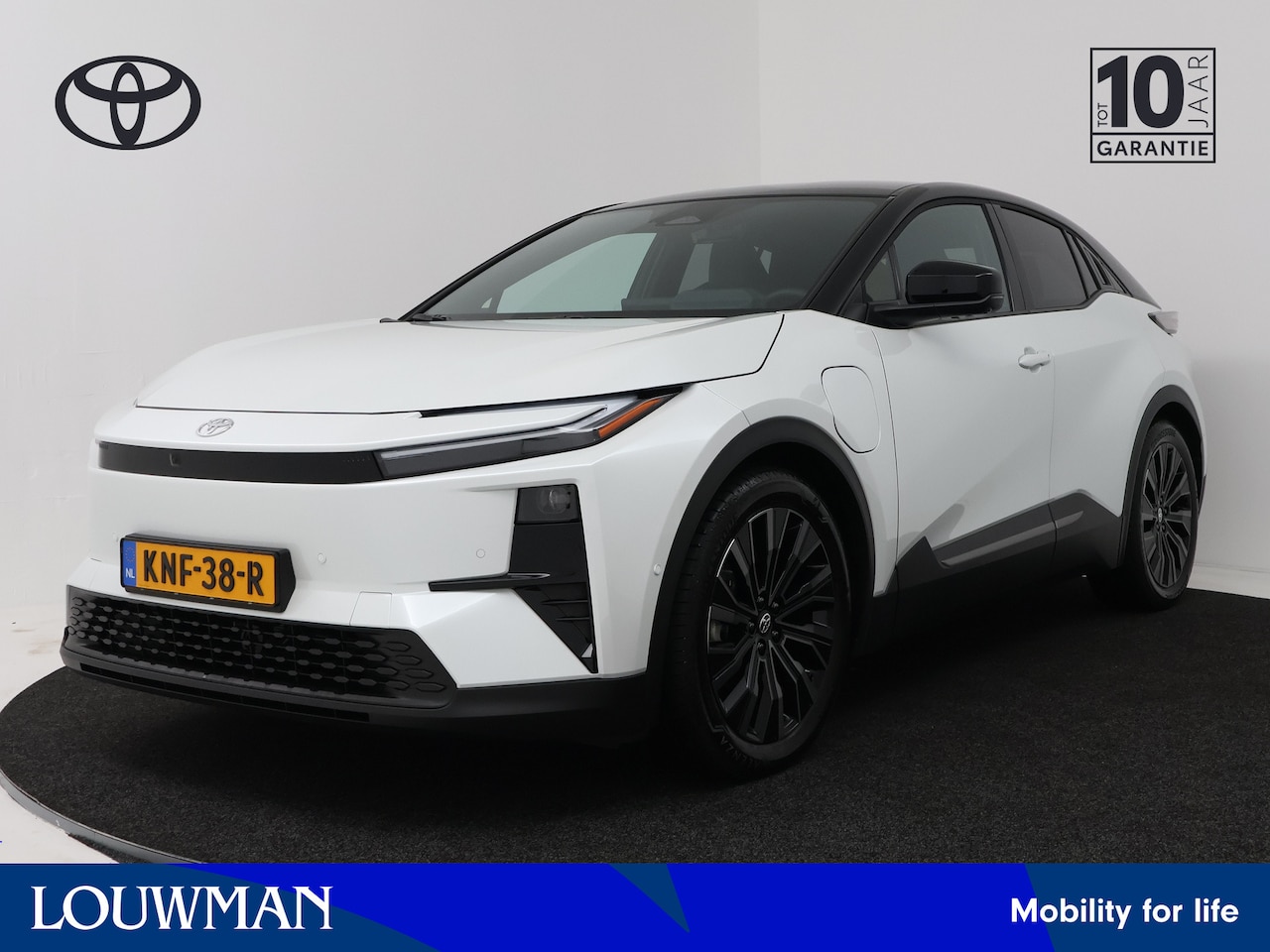 Toyota C-HR - Executive AWD 77 kWh | Navigatie | PDC | 343 PK | - AutoWereld.nl