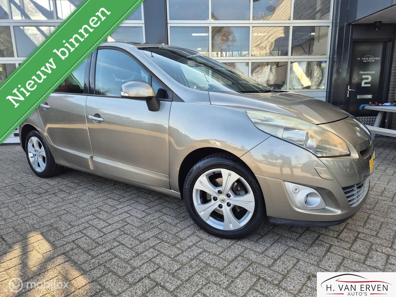 Renault Scénic - 1.4 TCE Dynamique NAVI SCHUIFKANTELDAK 2E EIG - AutoWereld.nl