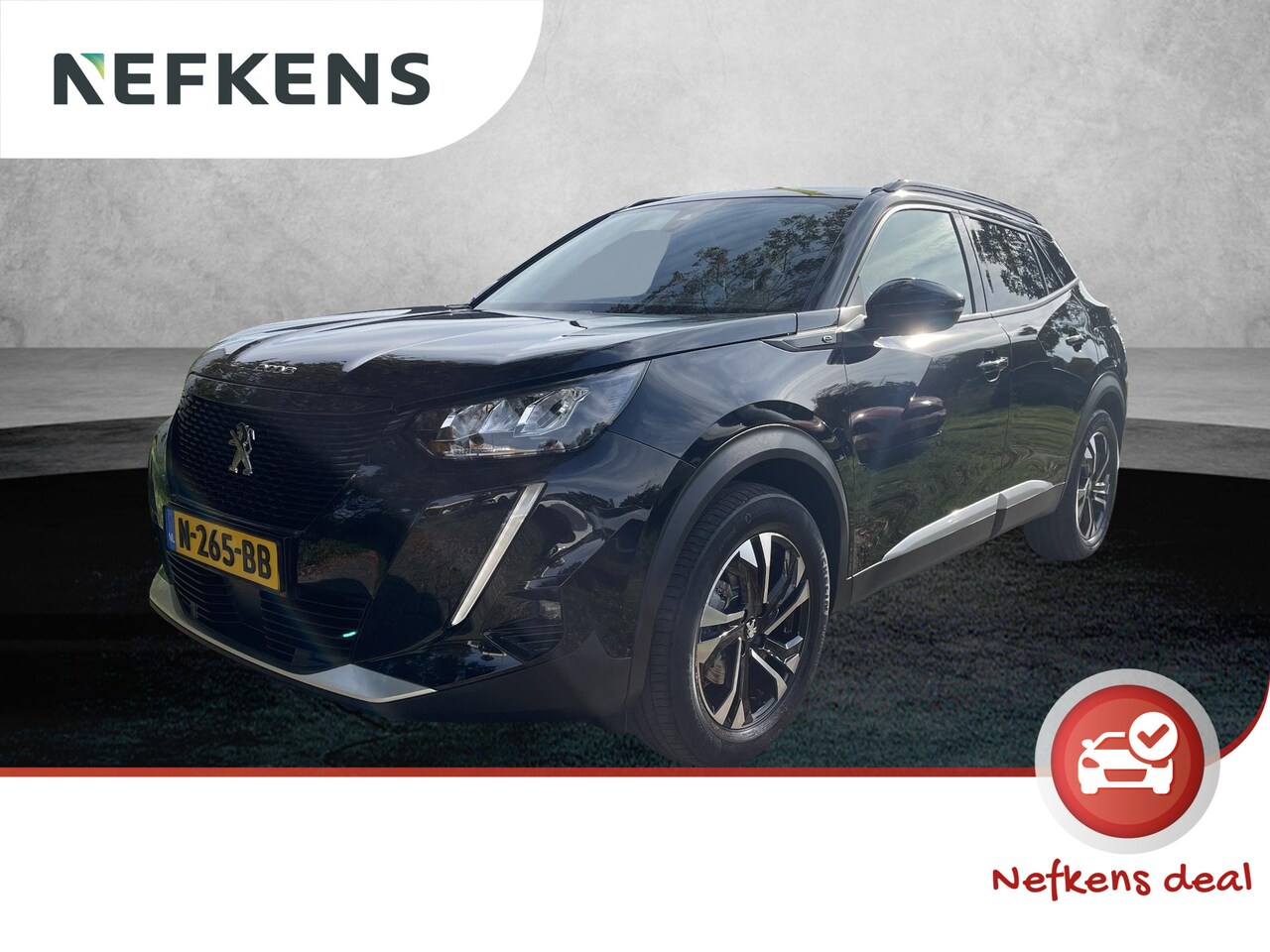Peugeot e-2008 - SUV Allure Pack 50 kWh | Trekhaak | Stoelverwarming | Navigatie | Achteruitrijcamera | App - AutoWereld.nl