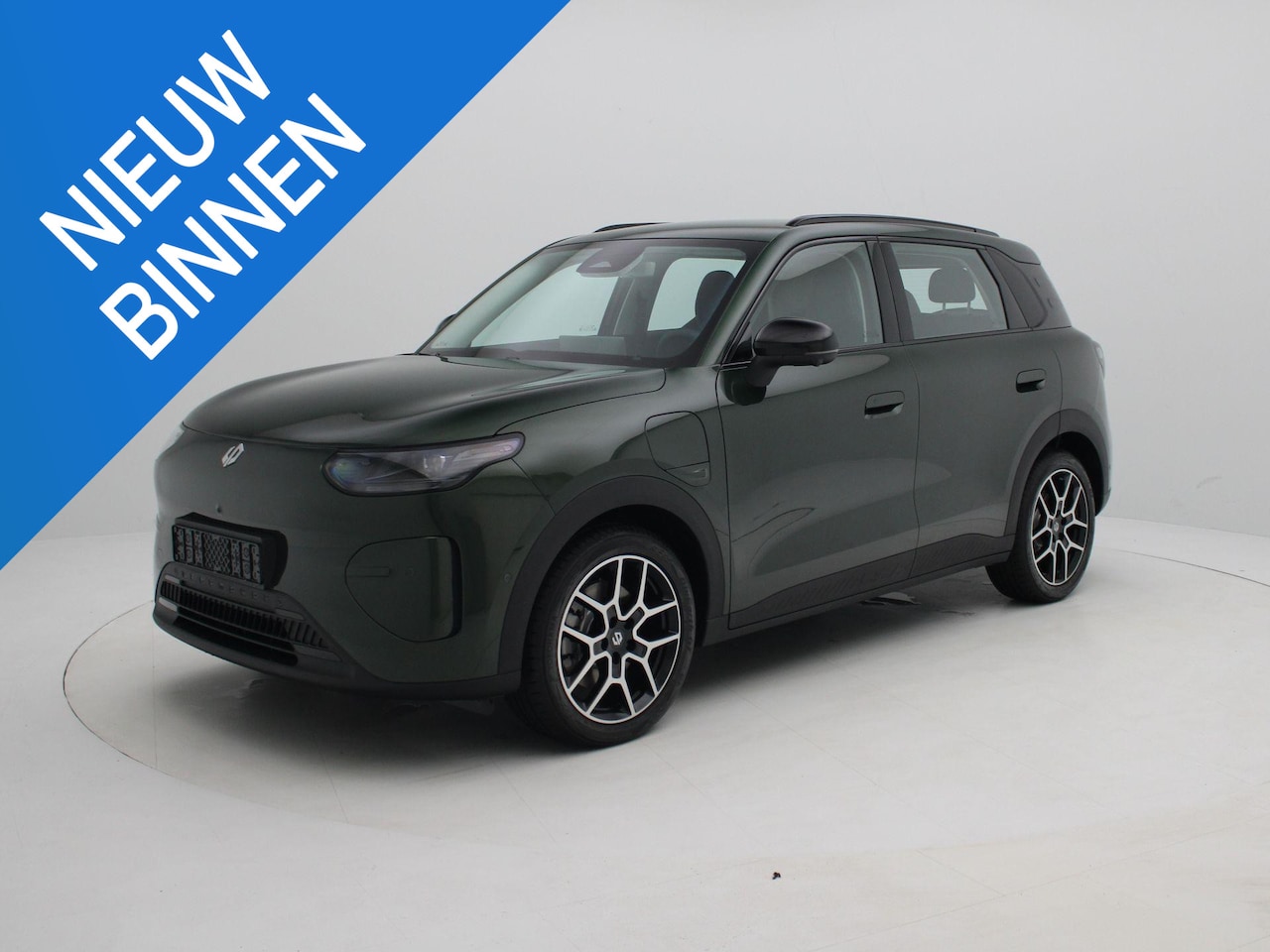 Leapmotor B03X - ProMax Design 53 kWh | NU IN DE SHOWROOM - AutoWereld.nl