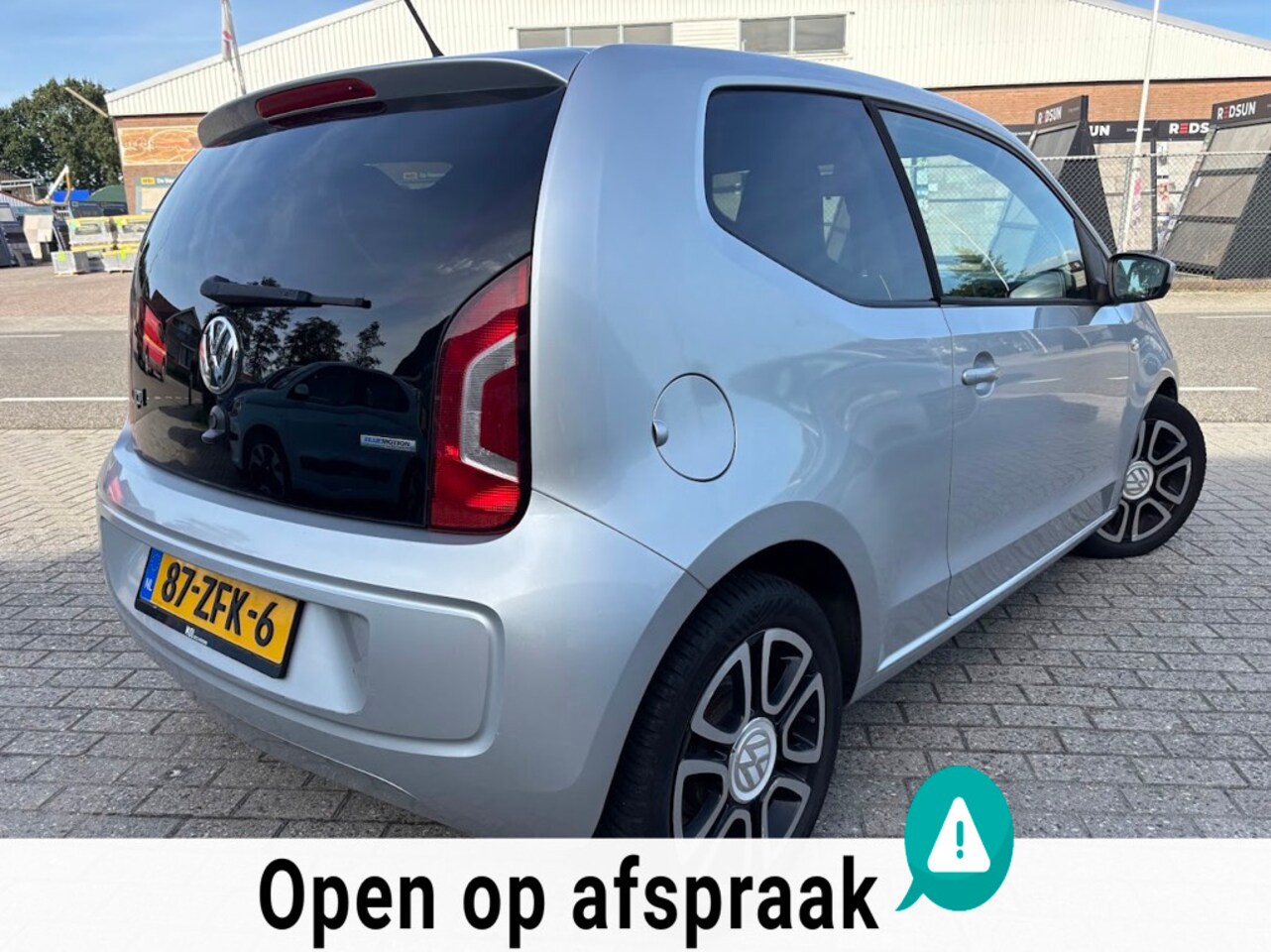 Volkswagen Up! - 1.0 high up!|Airco|NW APK|Velgen|Lage Km - AutoWereld.nl