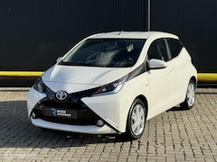 Toyota Aygo - 1.0 VVT-i x-play AIRCO | BLUETOOTH | TOPSTAAT |