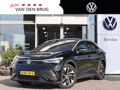 Volkswagen ID.5 - Pro 77 kWh 174 pk | Navigatie via App Connect | Stoel + Stuurverwarming | Camera | ACC |