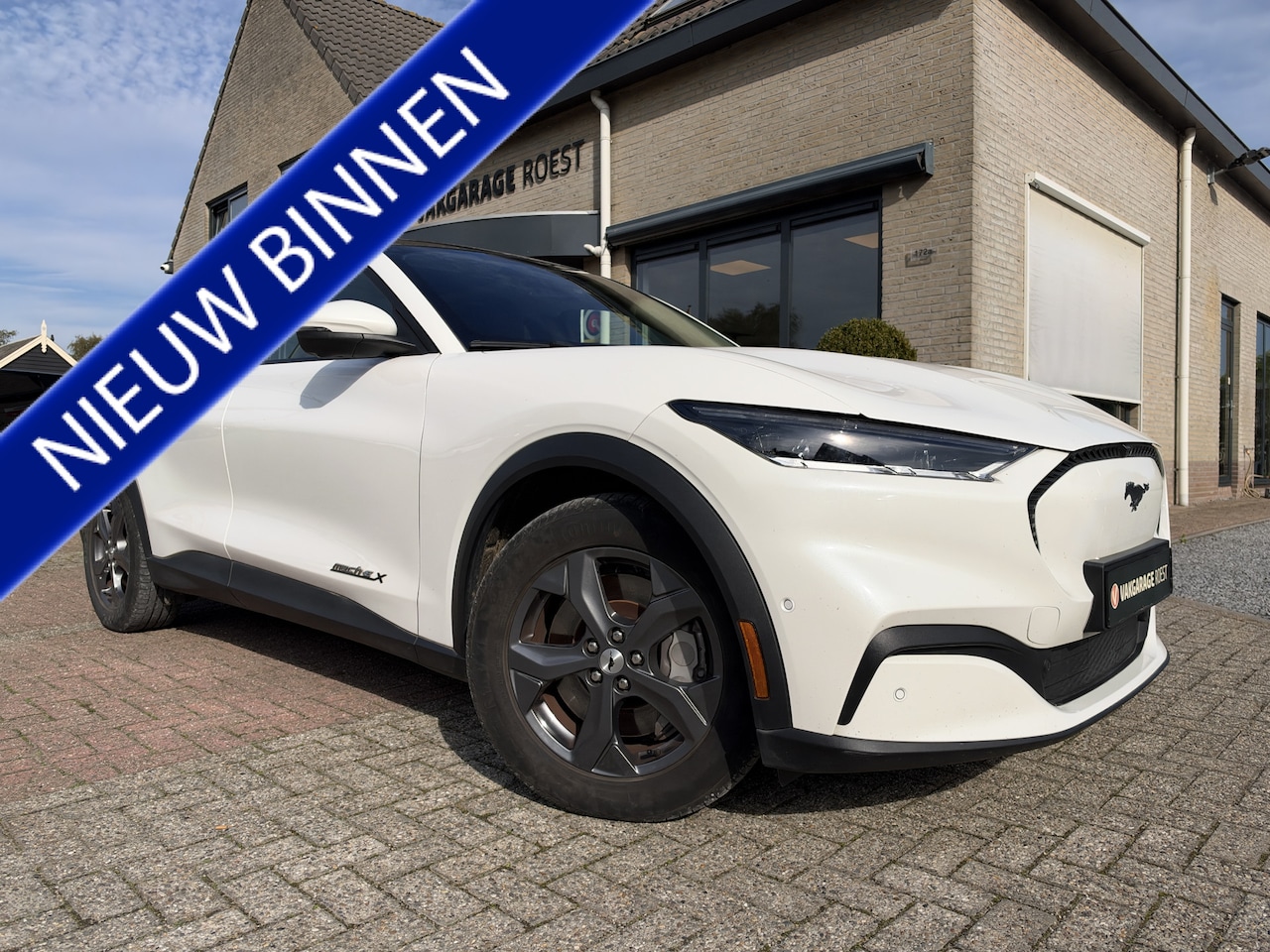 Ford Mustang Mach-E - Extended RWD 98 kWh Panoramadak / Technology Pack+ - AutoWereld.nl