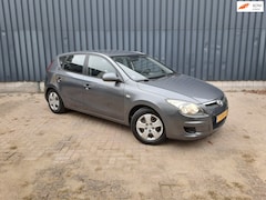 Hyundai i30 - 1.4i Active Cool