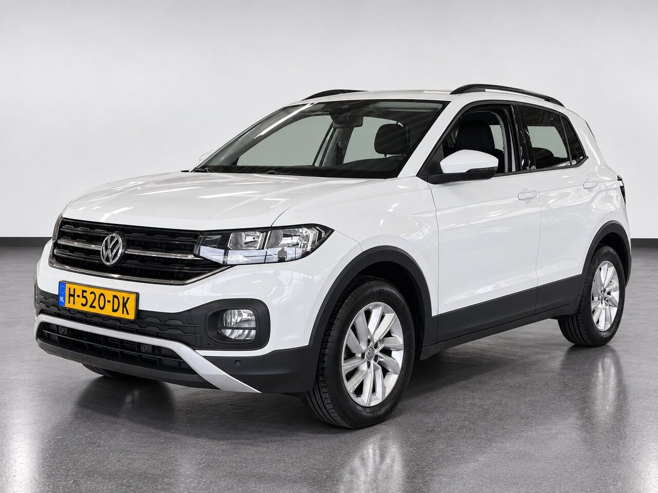 Volkswagen T-Cross - 1.0 TSI 115pk 7-DSG Life | Automaat | Navi | Achteruitrijcamera | - AutoWereld.nl