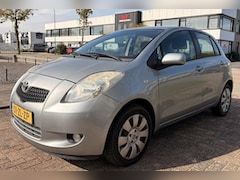 Toyota Yaris - 1.3 VVTi Sol AIRCO