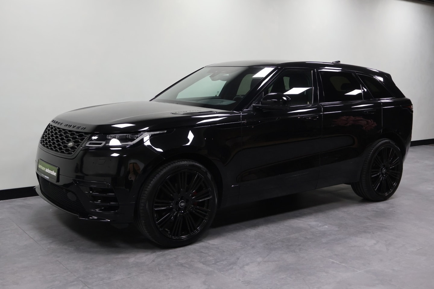 Land Rover Range Rover Velar - 2.0 P300 R'Dynamic|PANO|AUT7|LEDER|HEADUP - AutoWereld.nl