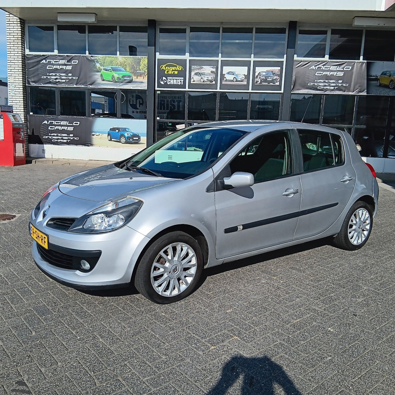 Renault Clio - 1.6-16V Dynamique Luxe 1.6-16V Dynamique Luxe - AutoWereld.nl