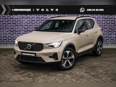 Volvo XC40 - 2.0 B4 Plus Dark | Trekhaak | Lichtmetalen Velgen 19 inch | All-Season banden | Harman Kar