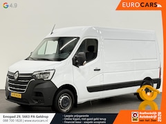 Renault Master - T33 2.3 dCi 135 L2H2 Airco Cruise control Parkeersensoren Navigatie Trekhaak