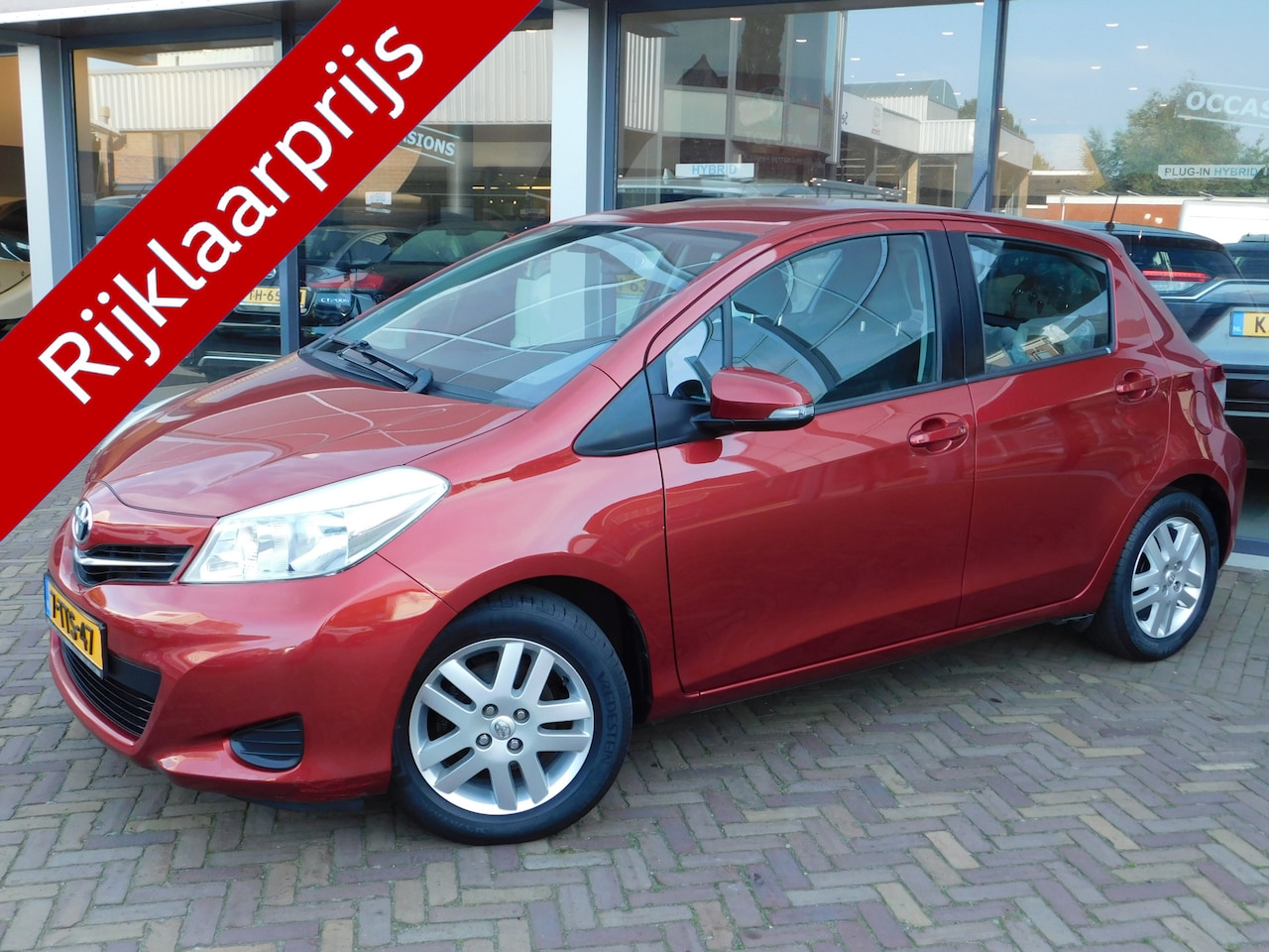 Toyota Yaris - 1.3 VVT-i Now 1.3 VVT-i Now - AutoWereld.nl