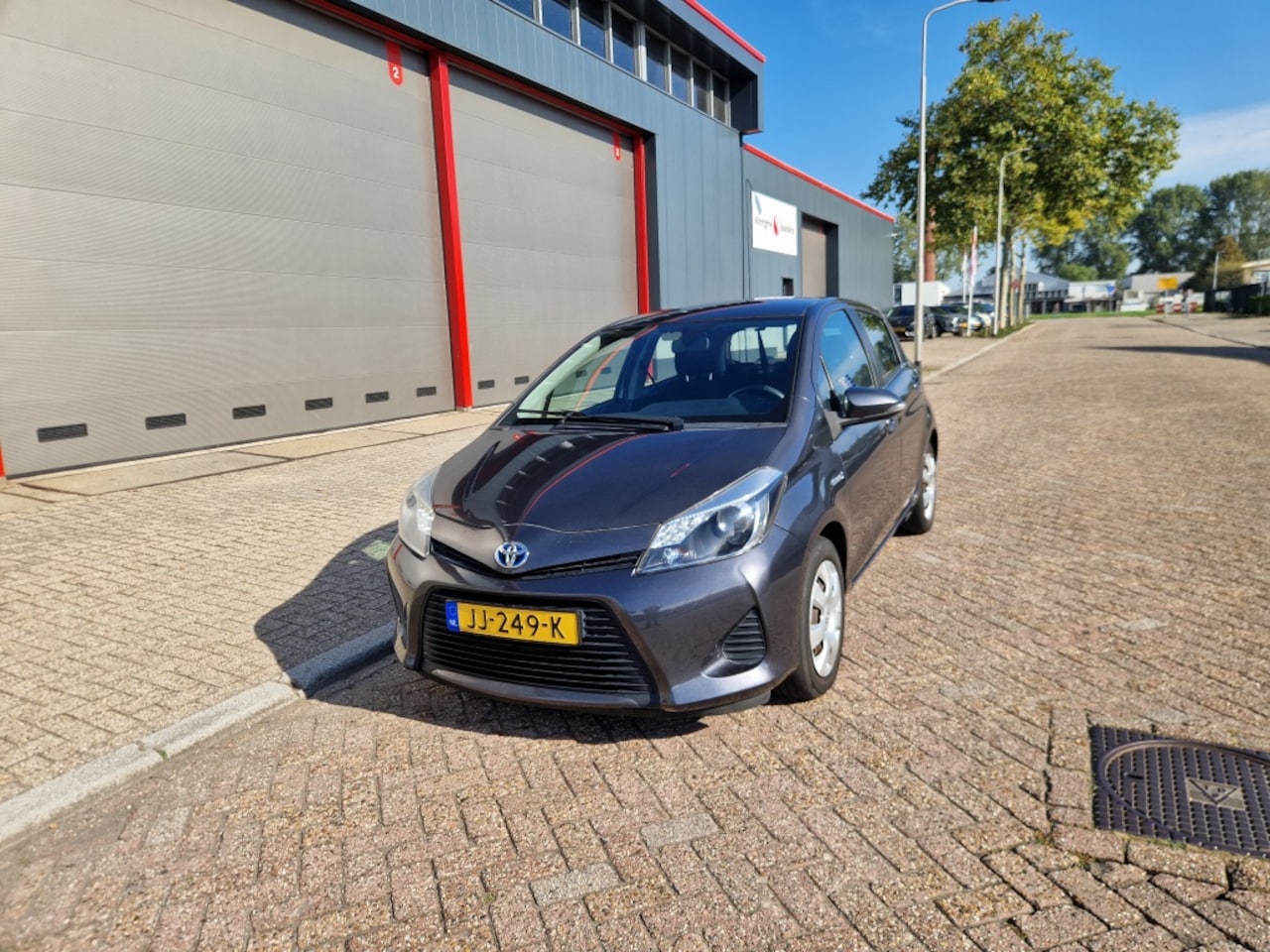 Toyota Yaris - 1.5 Full Hybrid Comf - AutoWereld.nl