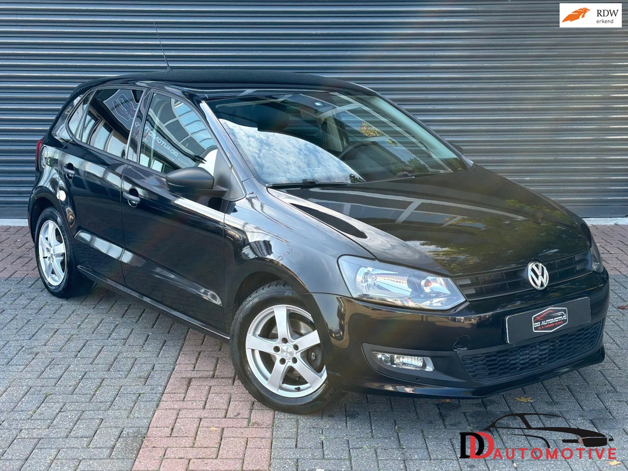 Volkswagen Polo - 1.2 Easyline Airco | Carplay | Navi | Rijdt super ! - AutoWereld.nl