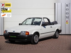 Ford Escort Cabrio - 1.4 Ghia Uniek