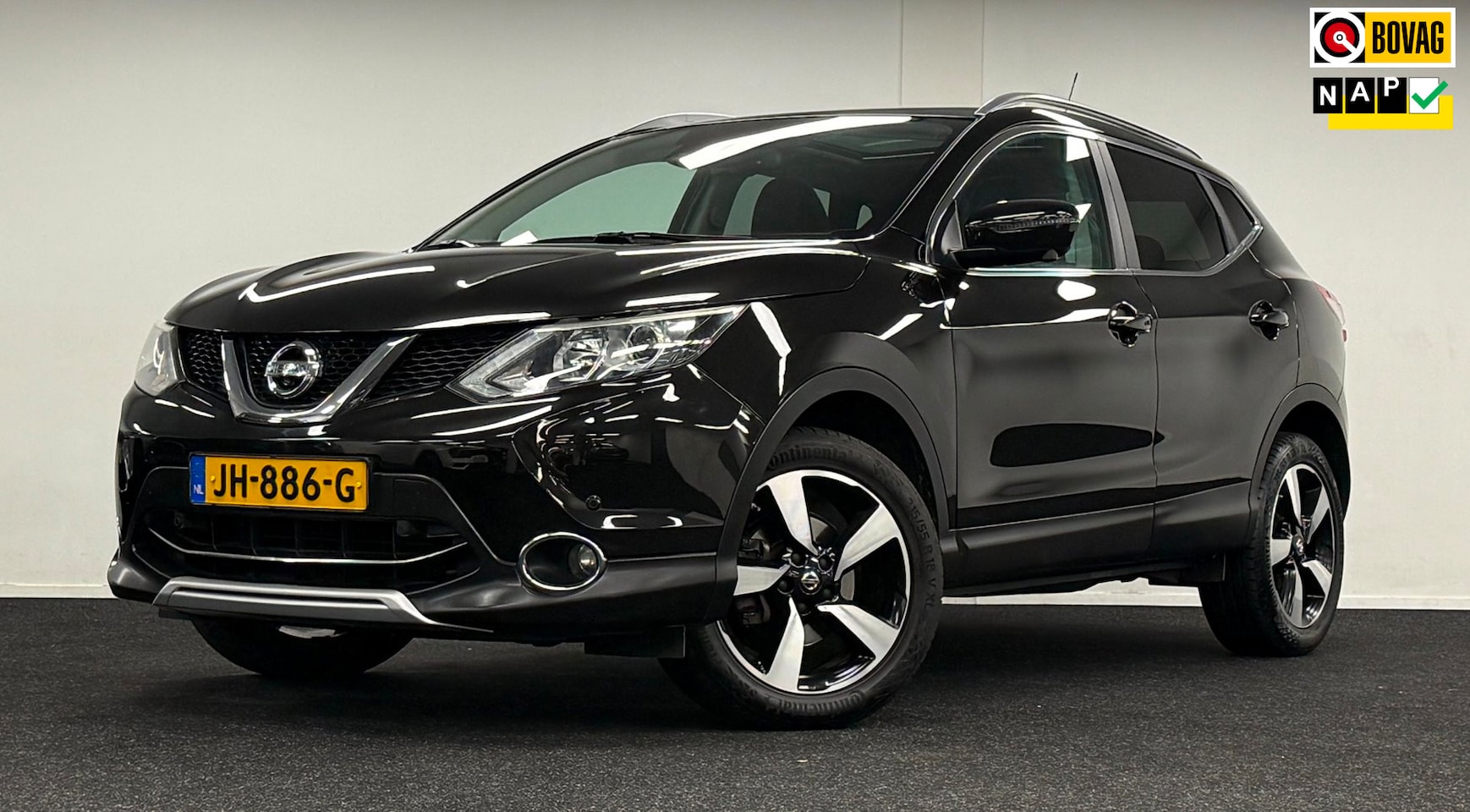 Nissan Qashqai - 1.6 N-Connecta*163PK*Panodak*Trekhaak*Navi*Camera* - AutoWereld.nl