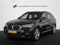 BMW X1 - xDrive25e Executive M Sport Trekhaak Stoelverwarming Apple CarPlay