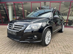 Volkswagen Tiguan - 1.4 TSI Sport&Style | R-line | Pano | Trekhaak | Airco | PDC | Navi |