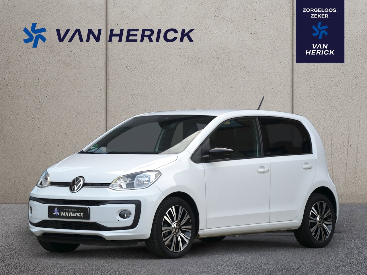 Volkswagen Up! - 1.0 Move Up! Active | Cruise Control | Stoelverwarming | Achteruitrijcamera - AutoWereld.nl