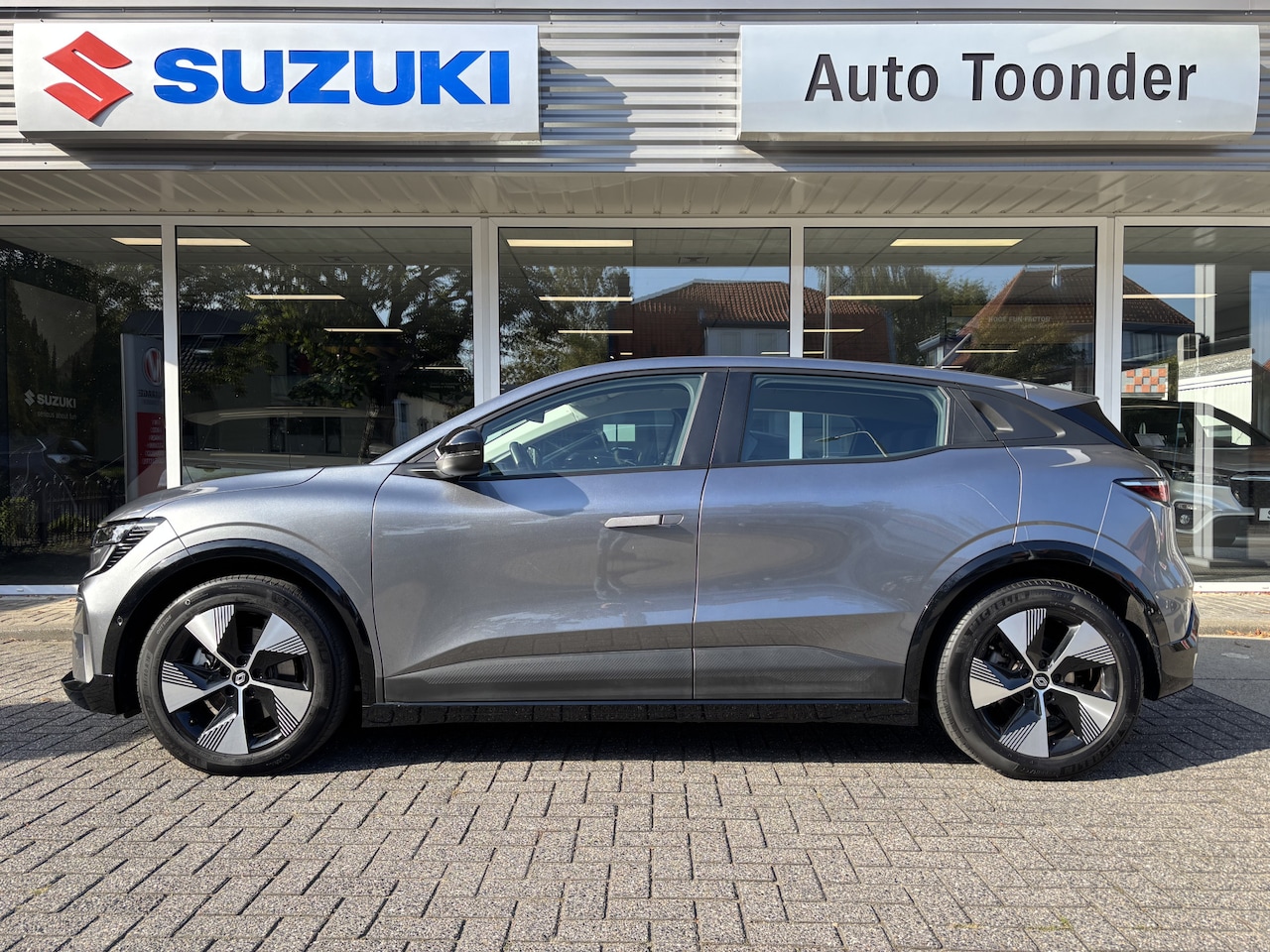 Renault Mégane E-Tech - EV60 Optimum Charge Business Ed. Evolution EV60 Optimum Charge Business Ed. Evolution - AutoWereld.nl