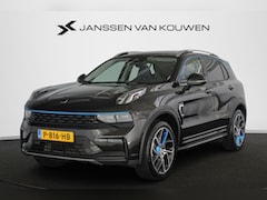 Lynk & Co 01 - 1.5 PHEV Trekhaak Panoramadak Stoelverwarming Camera