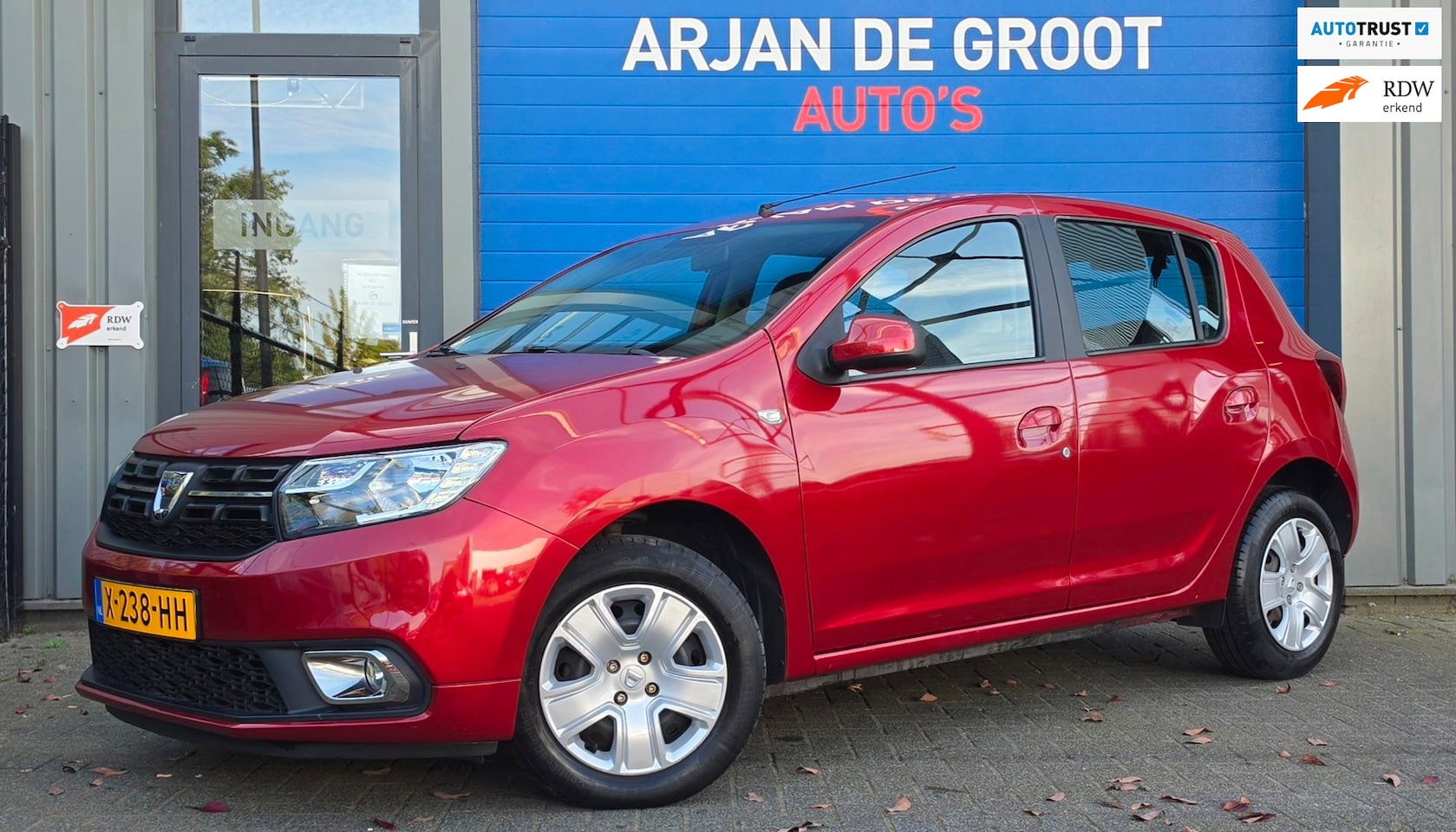 Dacia Sandero - 0.9 TCe Laureate AUTOMAAT Navigatie Cruise Bleutooth - AutoWereld.nl