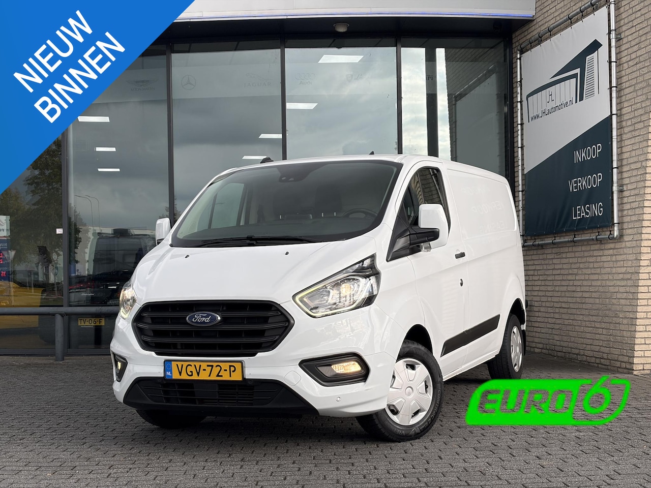 Ford Transit Custom - 300 2.0 TDCI L1H1*HAAK*CAM*A/C*CRUISE*3-PERS*PDC* - AutoWereld.nl