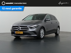 Mercedes-Benz B-klasse - 200 Business Solution | Trekhaak | Memory | Stoelverwarming | Apple Carplay | Achteruitrij