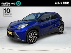 Toyota Aygo X - 1.0 VVT-i MT Pulse | Airconditioning | Stoelverwarming | Carplay | Licht metalen velgen |