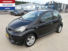 Toyota Aygo - 1.0 VVT-i Aspiration Automaat Airco Led Carplay
