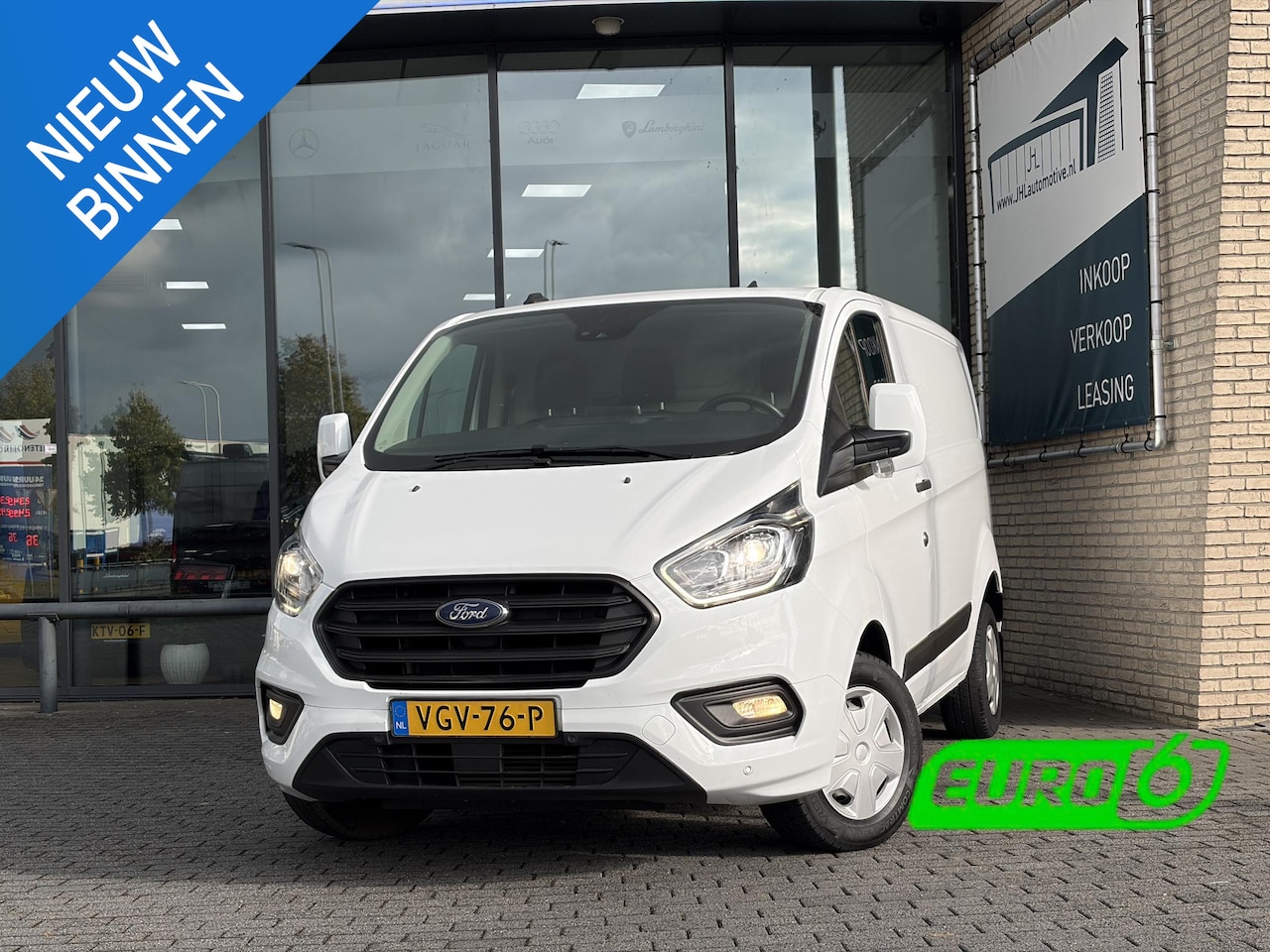 Ford Transit Custom - 300 2.0 TDCI L1H1*HAAK*CAM*A/C*CRUISE*3-PERS*PDC* - AutoWereld.nl
