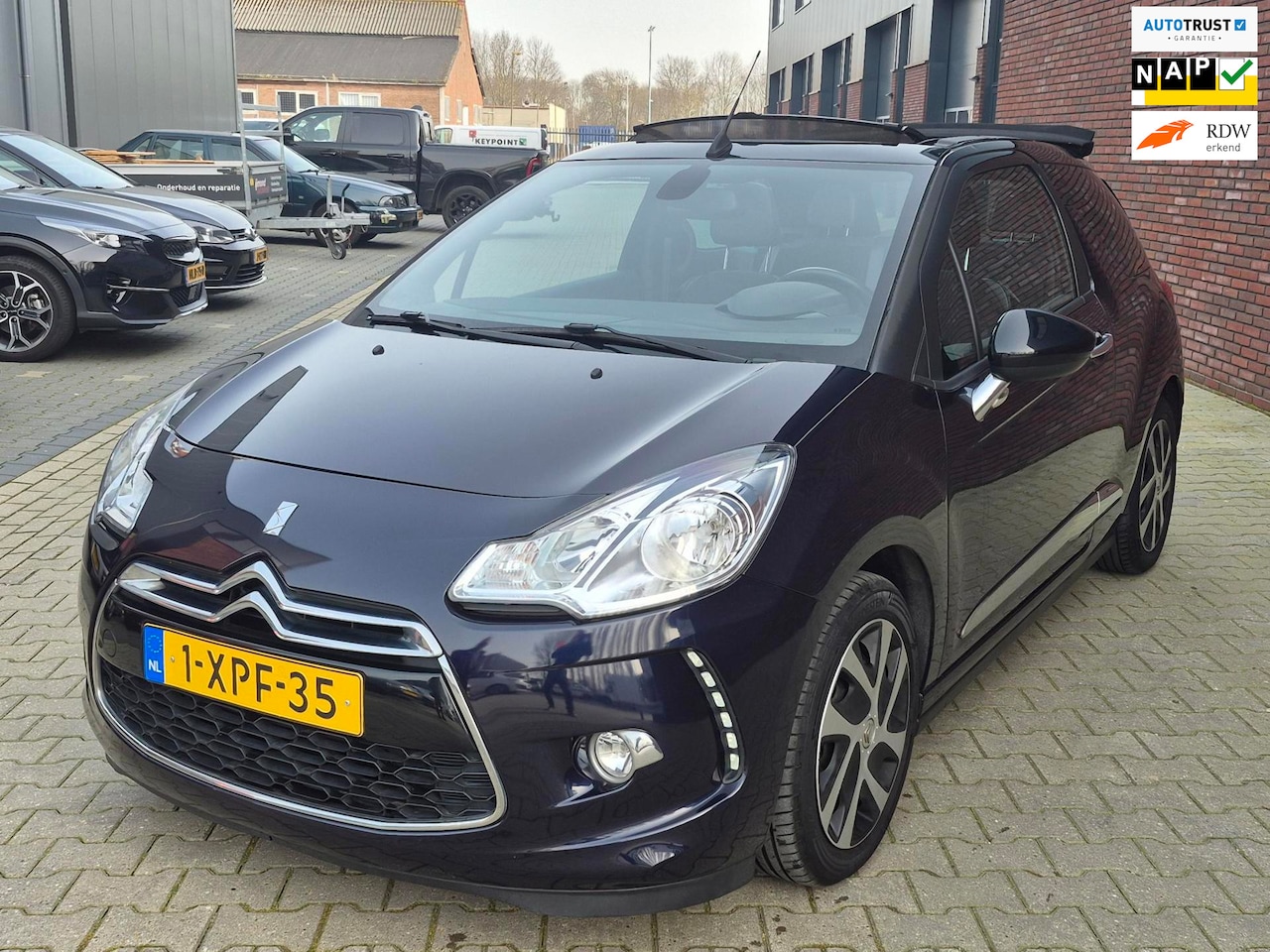 Citroën DS3 Cabrio - 1.2 PureTech So Chic 1.2 PureTech So Chic - AutoWereld.nl