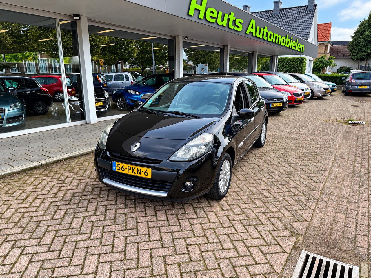 Renault Clio - 1.2 Collection//Onderhoud 100% - AutoWereld.nl