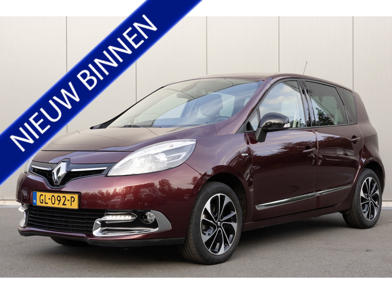 Renault Scénic - 1.2 TCe Bose | NL-AUTO | TREKHAAK | NAVI | CAMERA - AutoWereld.nl