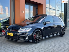 Volkswagen Golf - 2.0TSI GTI Performance|Pano|LED|Alcantara