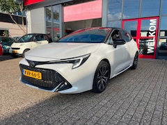 Toyota Corolla - Hybrid 140 GR Sport nieuwstaat