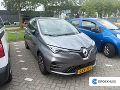 Renault Zoe - R135 Iconic 52 kWh | Koop accu | | Achteruitrijcamera | Apple Carplay/Android Auto|telefoo