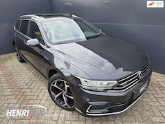 Volkswagen Passat Variant - 1.4 TSI PHEV GTE Business Pano / Camera / Trekhaak / SOH 97%
