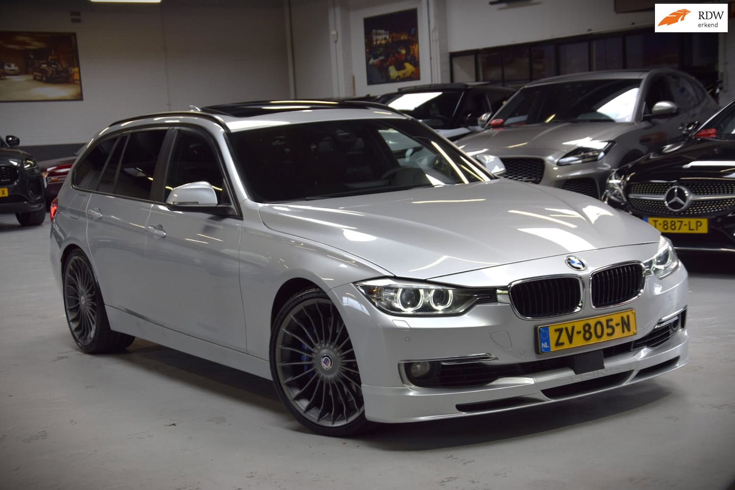 Alpina B3 - BMW ALPINA BITURBO TOURING ALLRAD Panoramadak|Head-up|Complete Historie|410pk - AutoWereld.nl