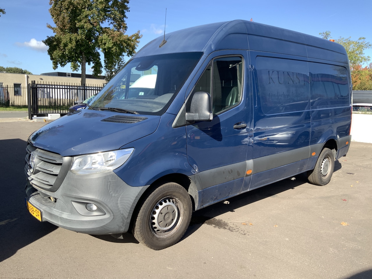 Mercedes-Benz Sprinter - MOTOR DEFECT !! 316 2.2 CDI L2H2 Automaat Airco 3 Zits Leer Cruise Trekhaak 3500 kg Euro 6 - AutoWereld.nl