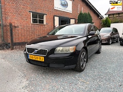 Volvo V50 - 1.8 ( Airco + Trekhaak + Elektrische ramen )