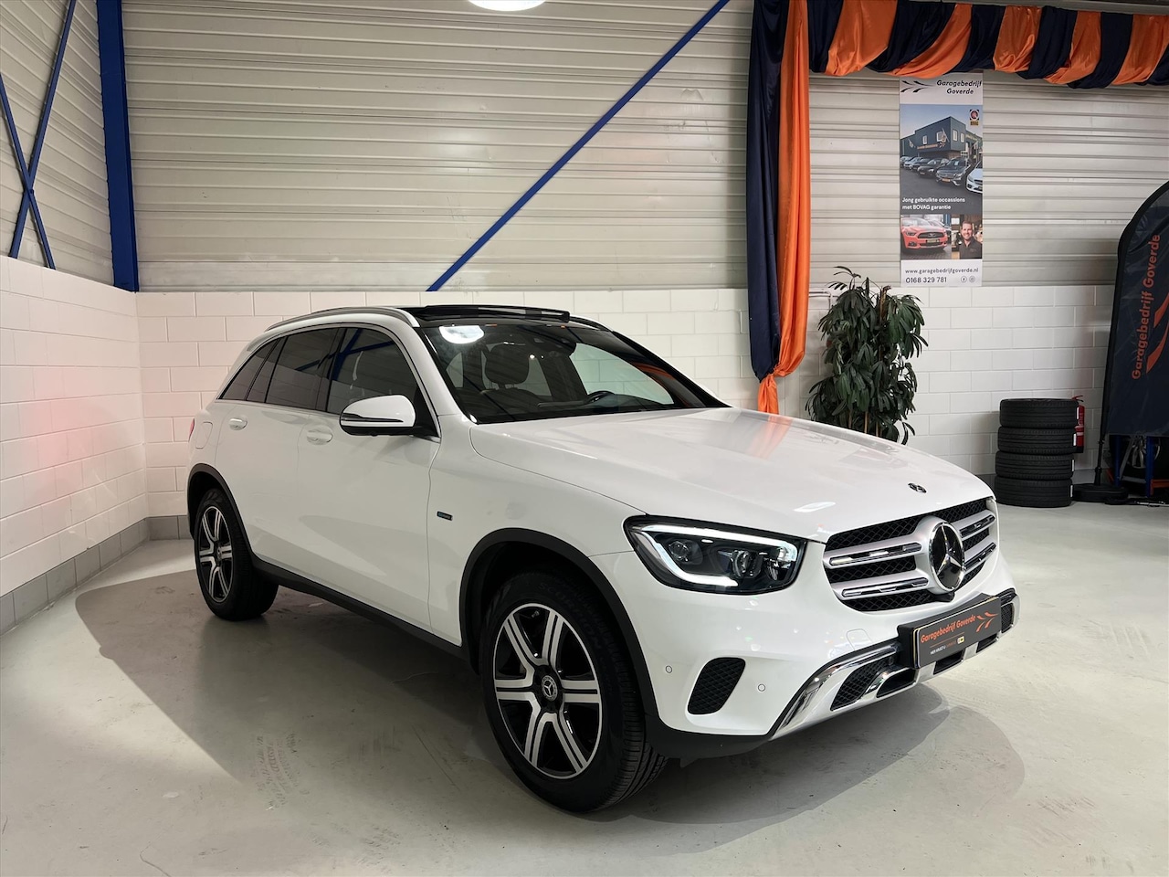 Mercedes-Benz GLC-klasse - 300e 320pk 4MATIC 9G Plug-in Hybride, Pano, Burmester, Massage, Memory, Sfeer - AutoWereld.nl