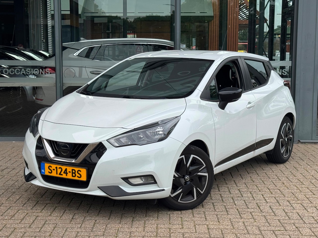 Nissan Micra - 1.0 IG-T N-Design Airco Navi Cruise - AutoWereld.nl