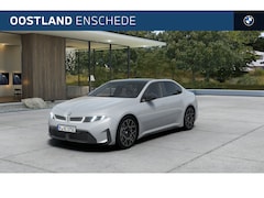 BMW i3 - 40 xDrive M Sport / Panoramadak / M Sportstoelen / Adaptieve LED / Parking Assistant Plus