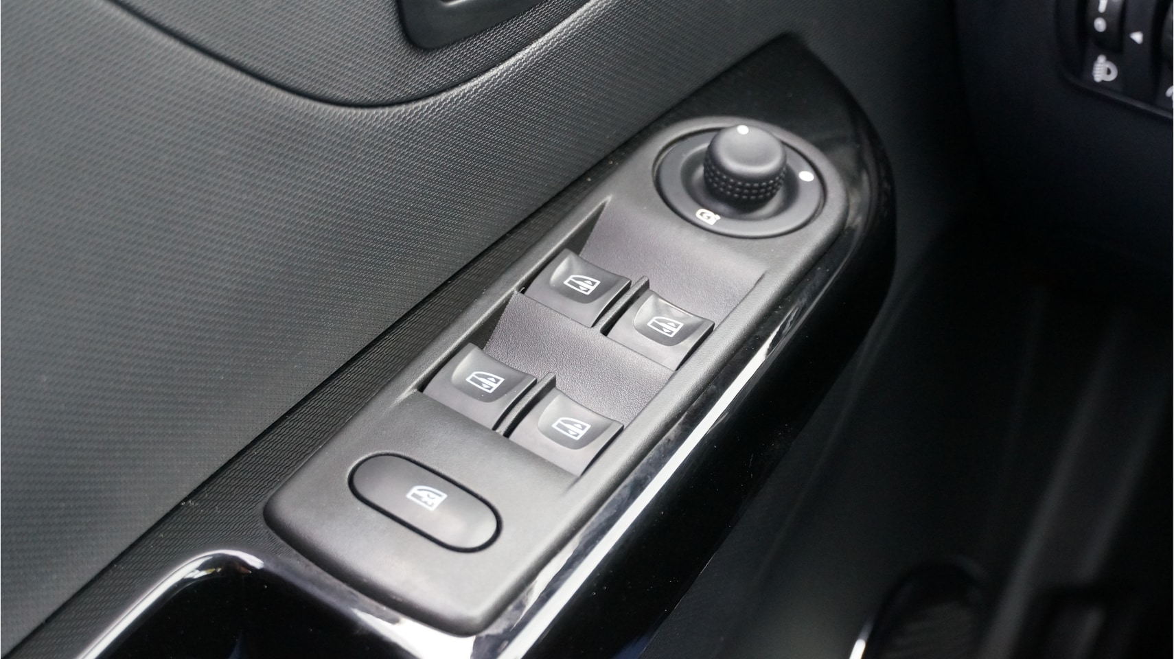Volvo XC40 - 1.5 T5 Recharge Inscription rijklaar incl - AutoWereld.nl