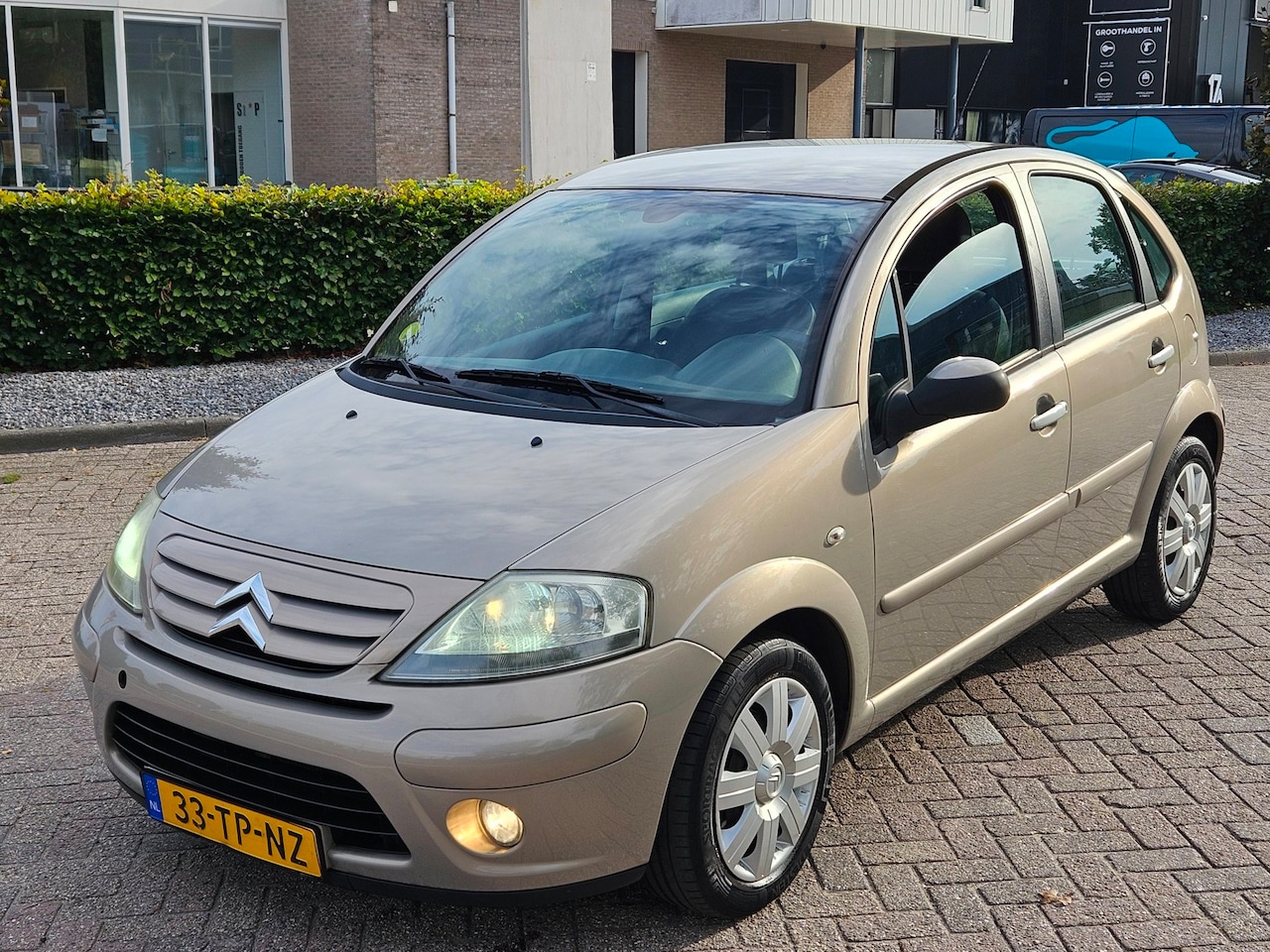 Citroën C3 - 1.4i-16V Ambiance Nieuwe apk 06-10-2027 - AutoWereld.nl