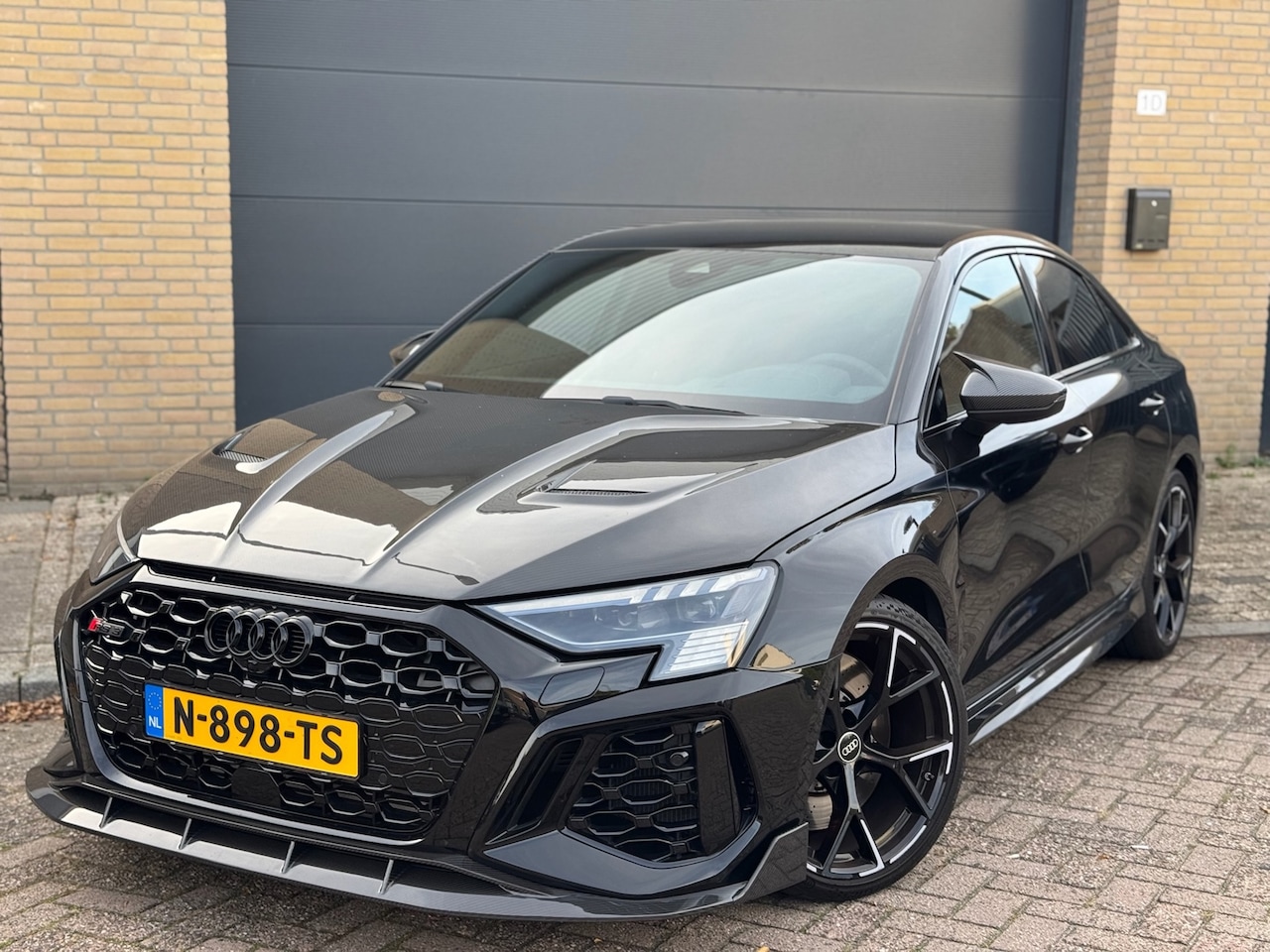 Audi A3 Limousine - 2.5 TFSI RS 3 quattro 2.5 TFSI RS 3 quattro - AutoWereld.nl