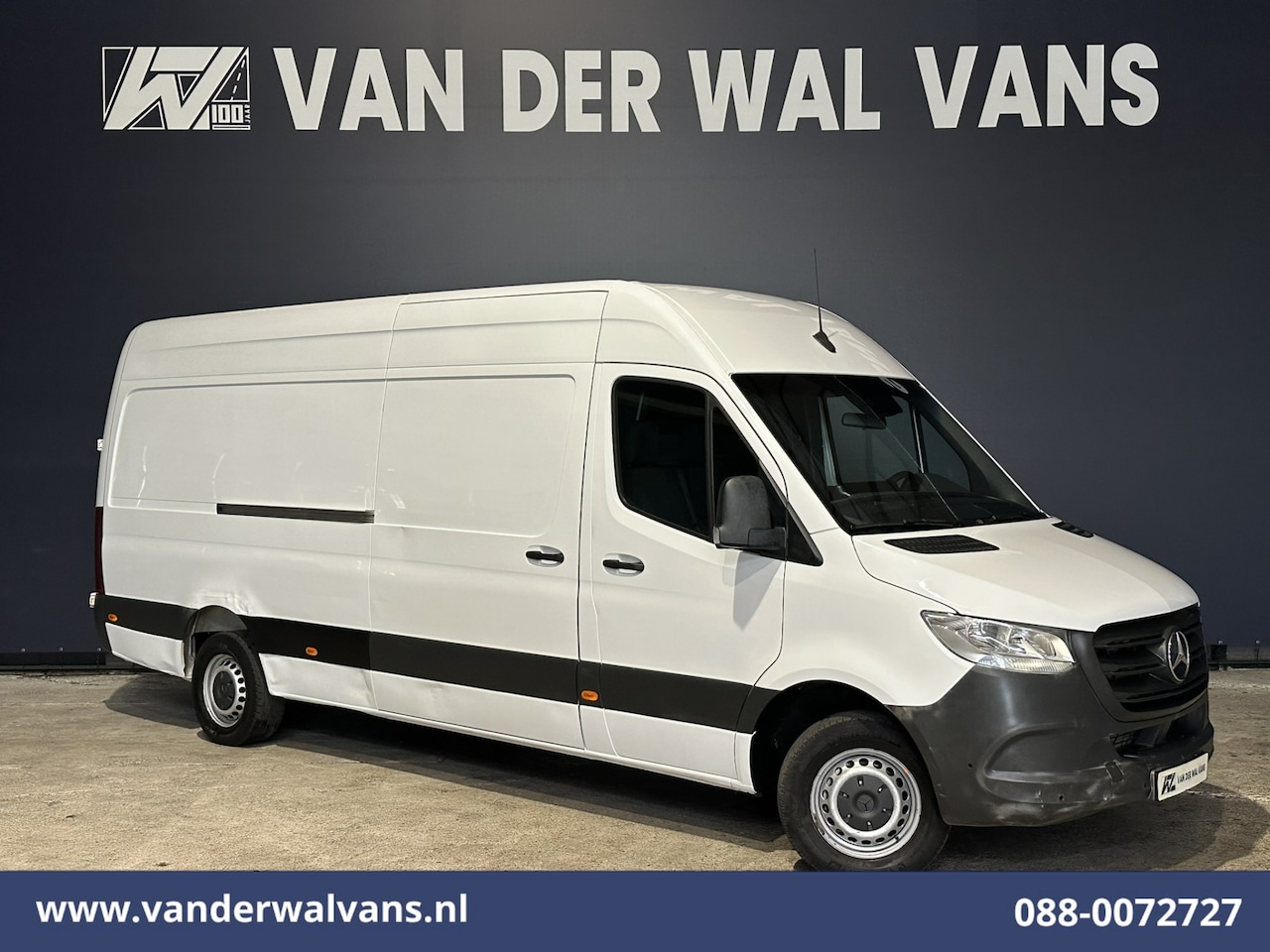 Mercedes-Benz Sprinter - 317 CDI 170pk L3H2 Euro6 Airco | Camera | Navigatie | Apple Carplay | Trekhaak | Stoelverw - AutoWereld.nl