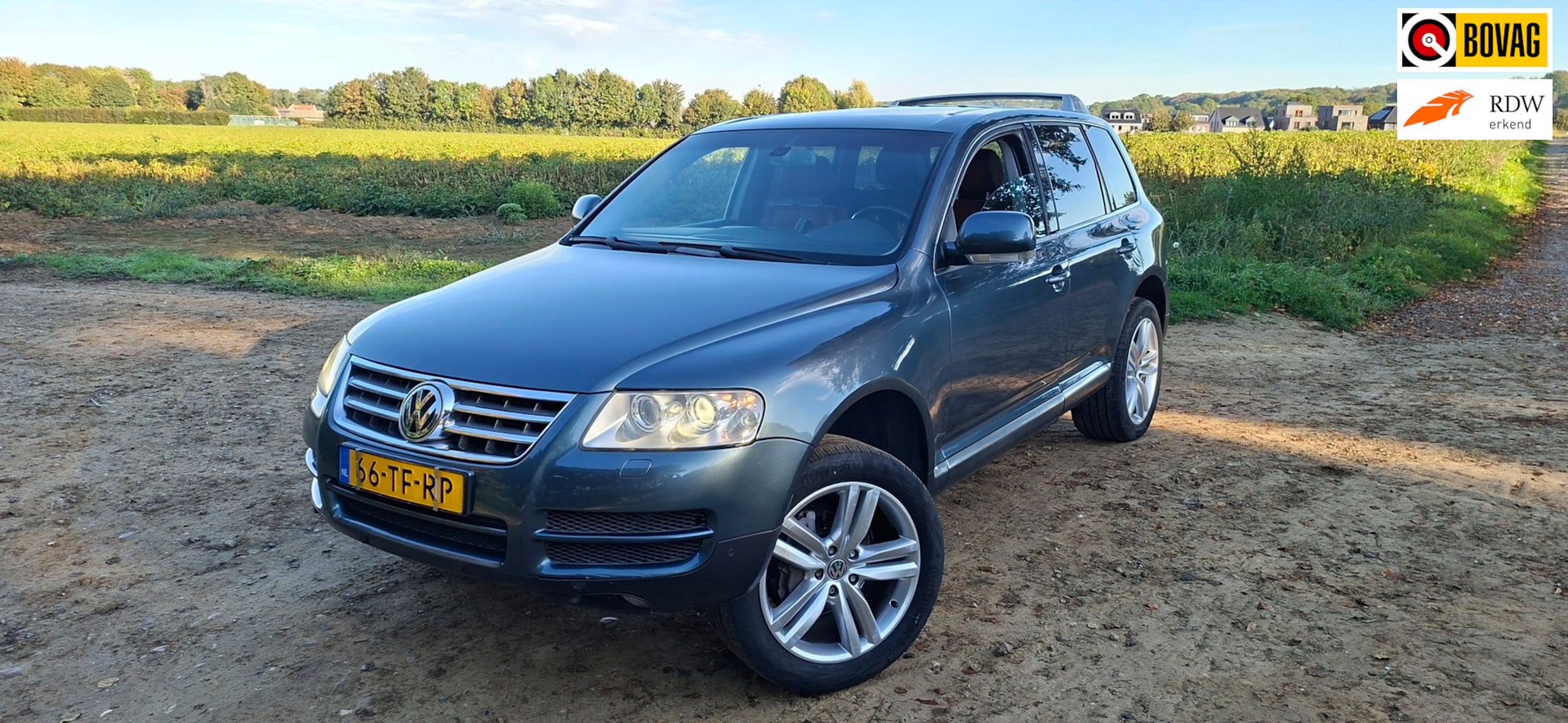Volkswagen Touareg - 4.2 V8 automaat, mooie kleurstelling - stoelverwarming - elektrische stoelen - AutoWereld.nl
