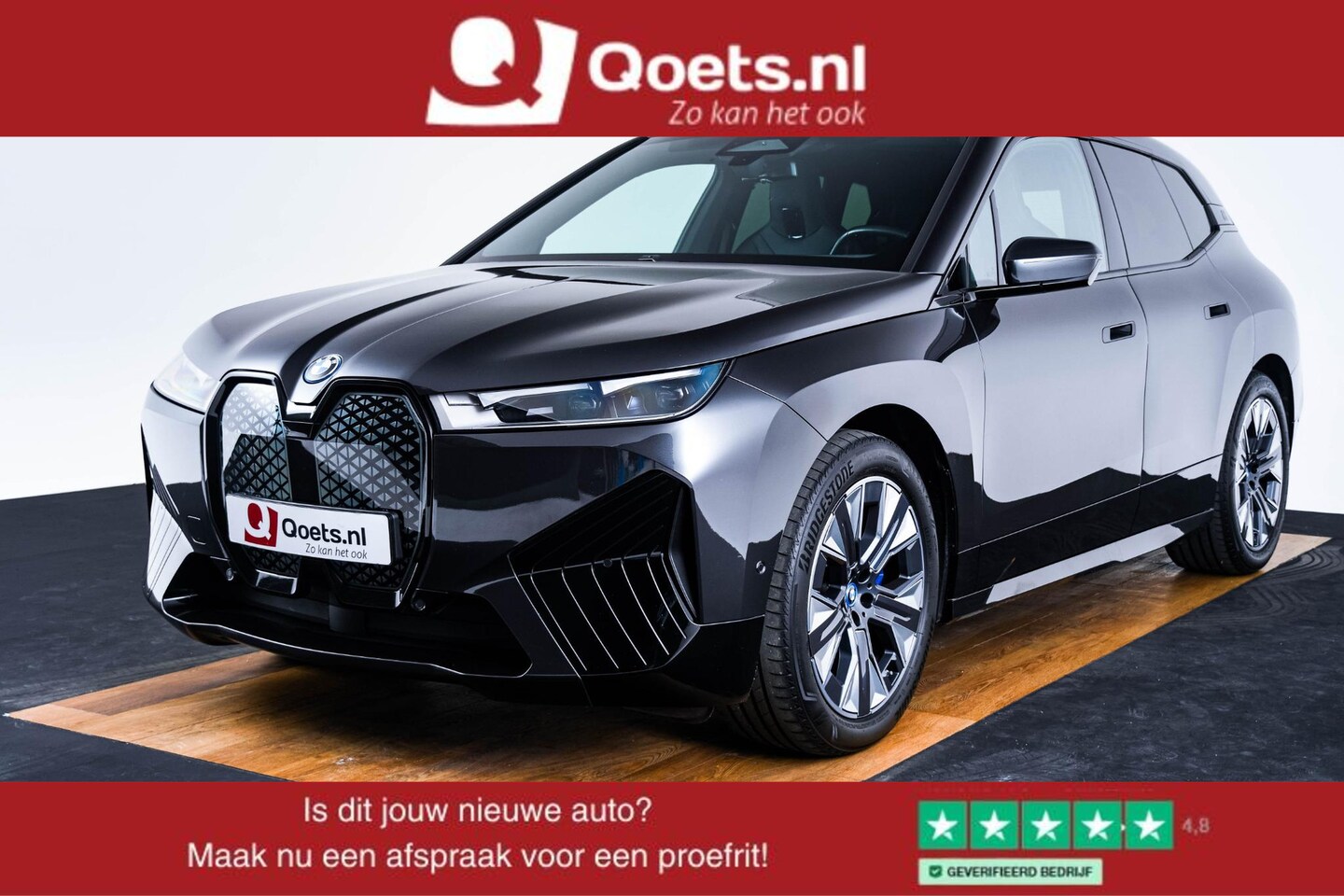 BMW iX - xDrive40 Sportpakket - Trekhaak - Panoramadak - Multifunctionele stoelen voor - Getinte Ru - AutoWereld.nl
